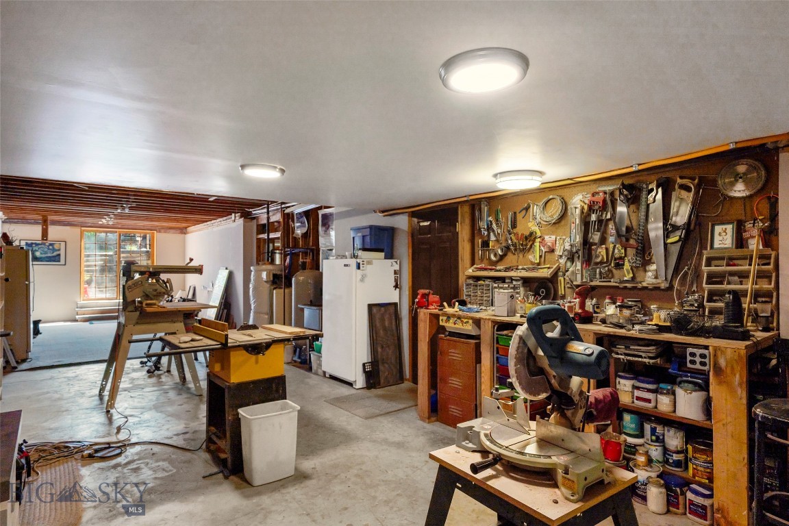 Sour Dough Creek Properties - Residential