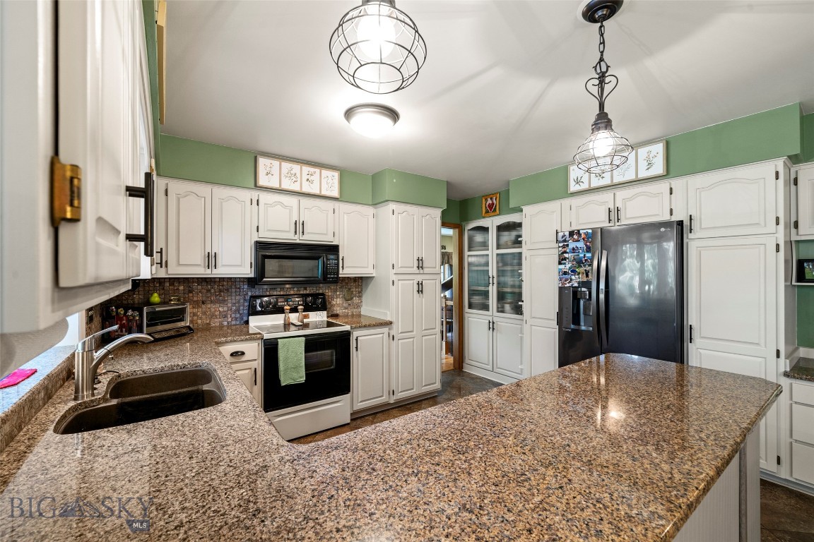 Sour Dough Creek Properties - Residential