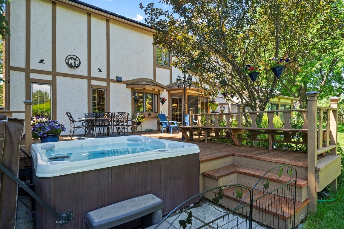 Sour Dough Creek Properties - Residential