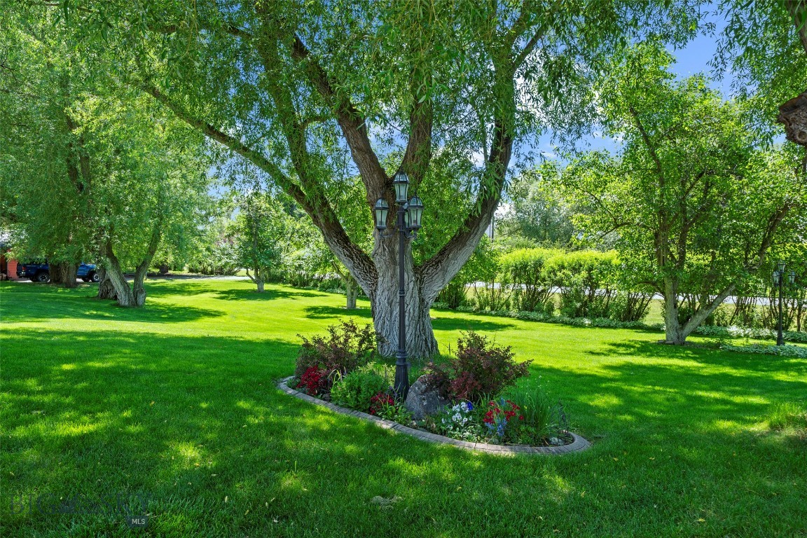 Sour Dough Creek Properties - Residential