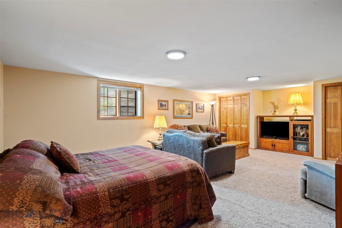 Sour Dough Creek Properties - Residential