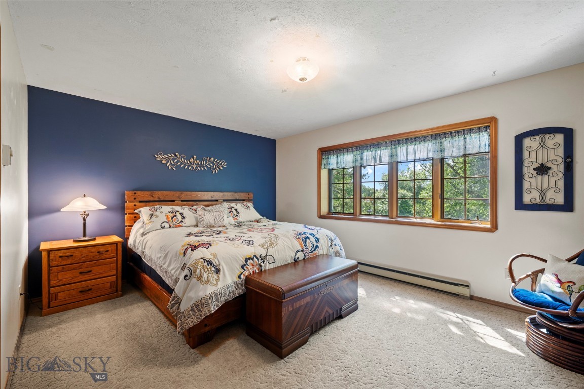 Sour Dough Creek Properties - Residential