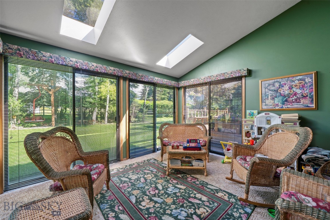 Sour Dough Creek Properties - Residential
