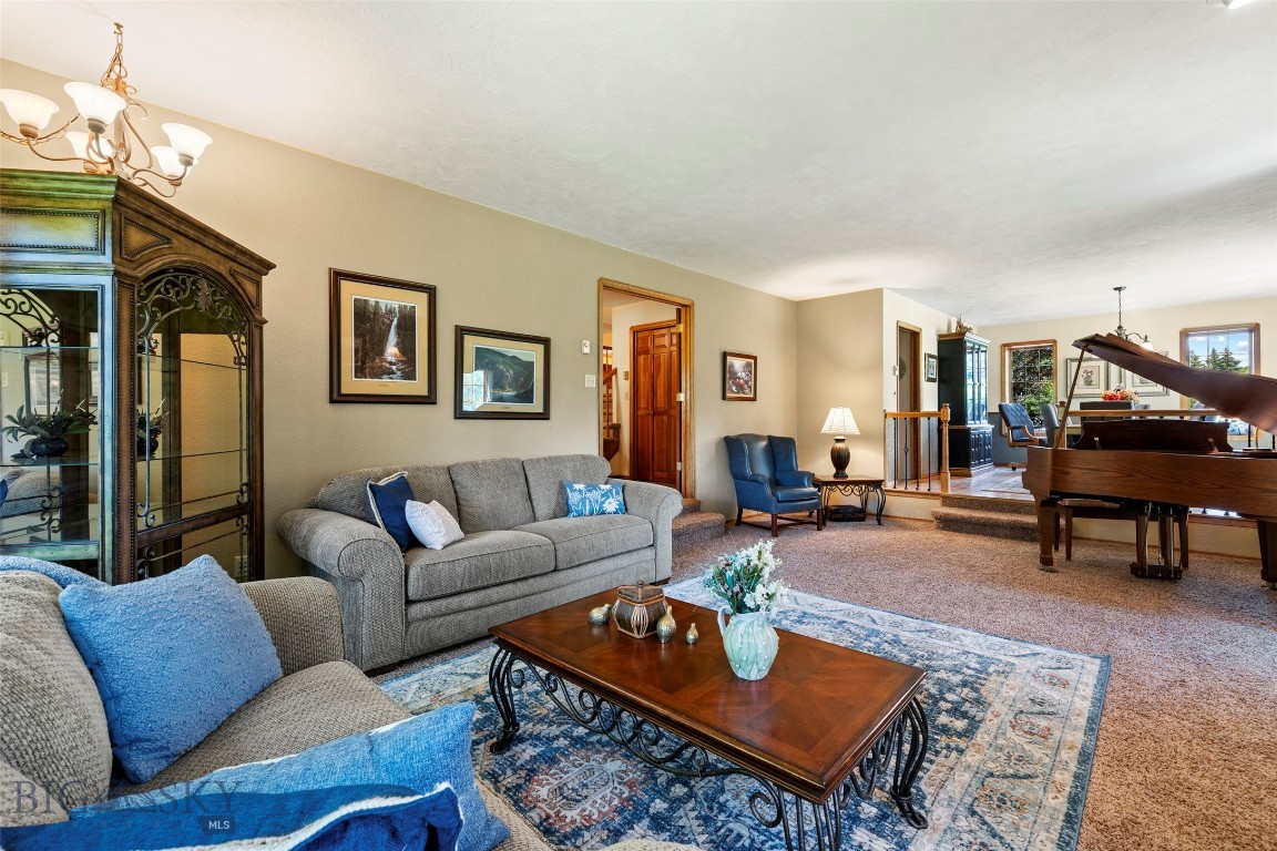 Sour Dough Creek Properties - Residential