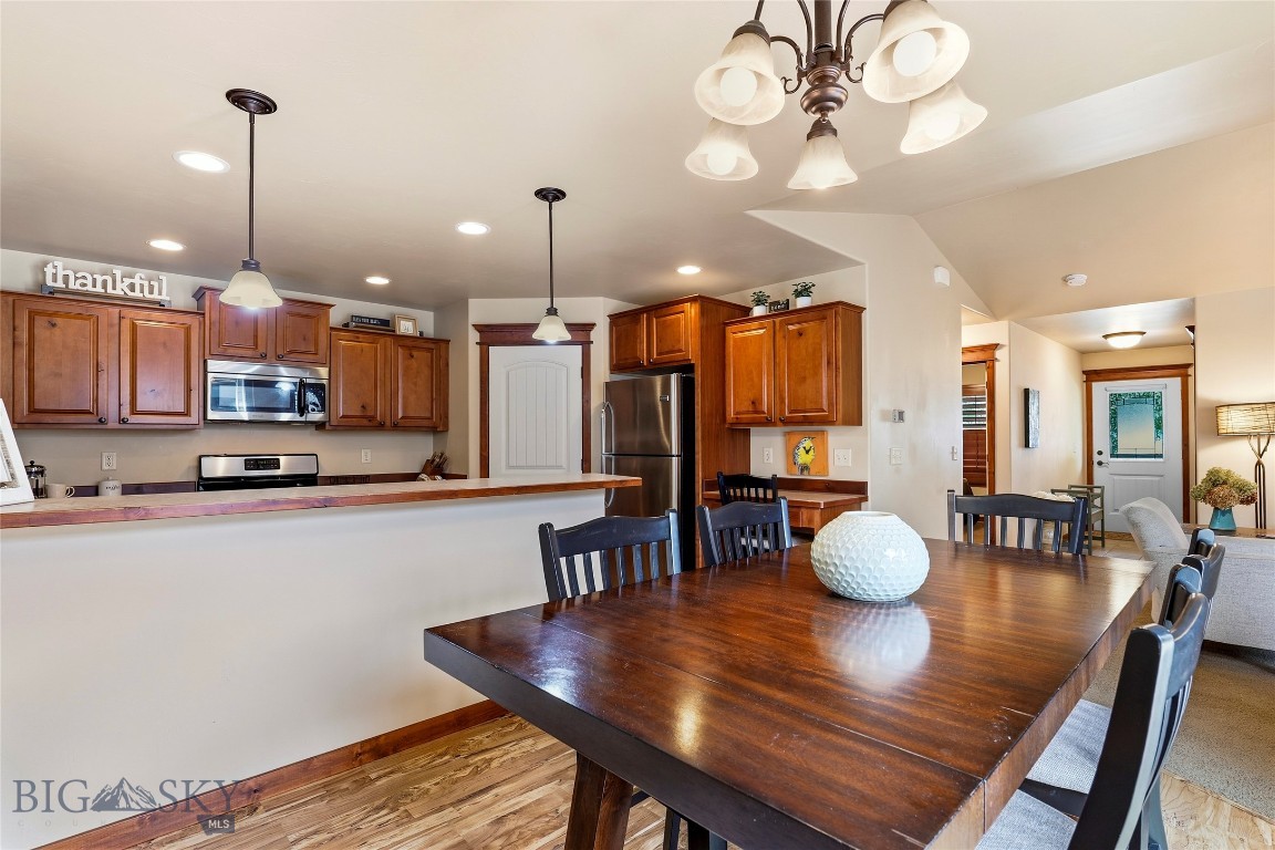 Flanders Creek - Residential