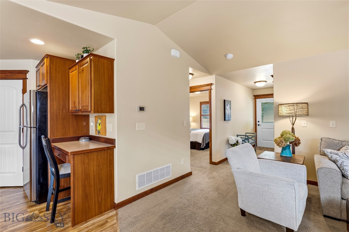 Flanders Creek - Residential