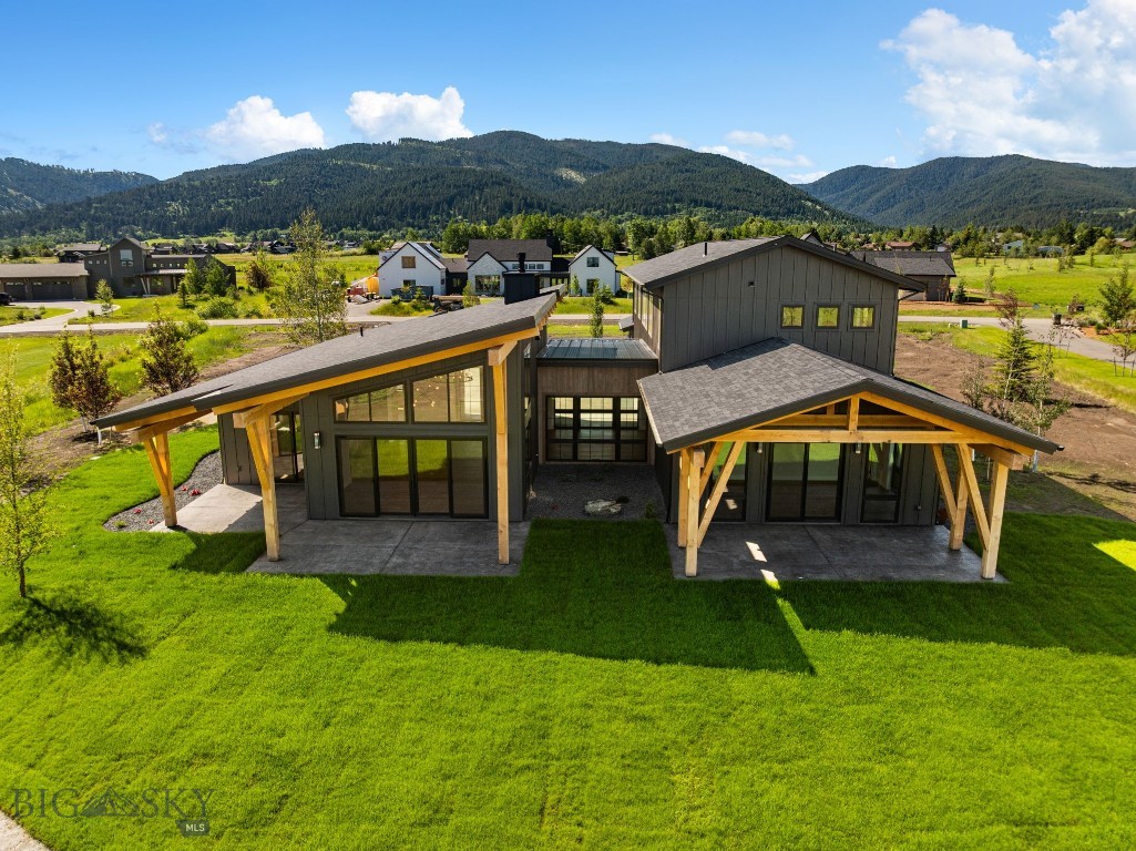 Home 40 - Residential