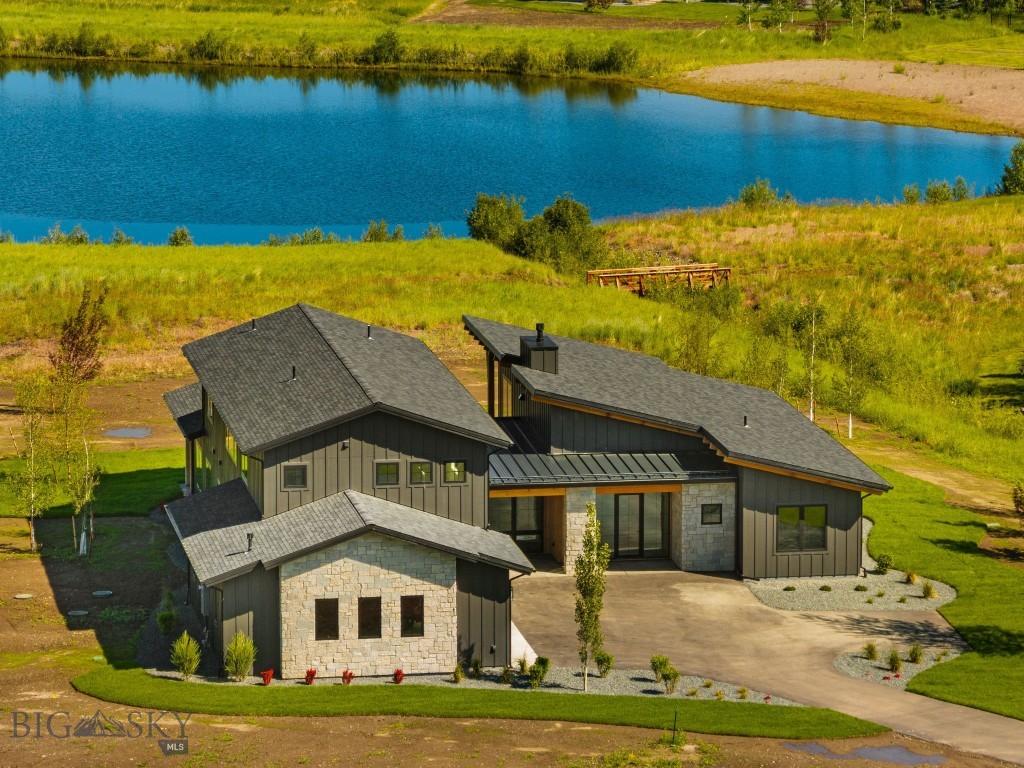 Home 40 - Residential
