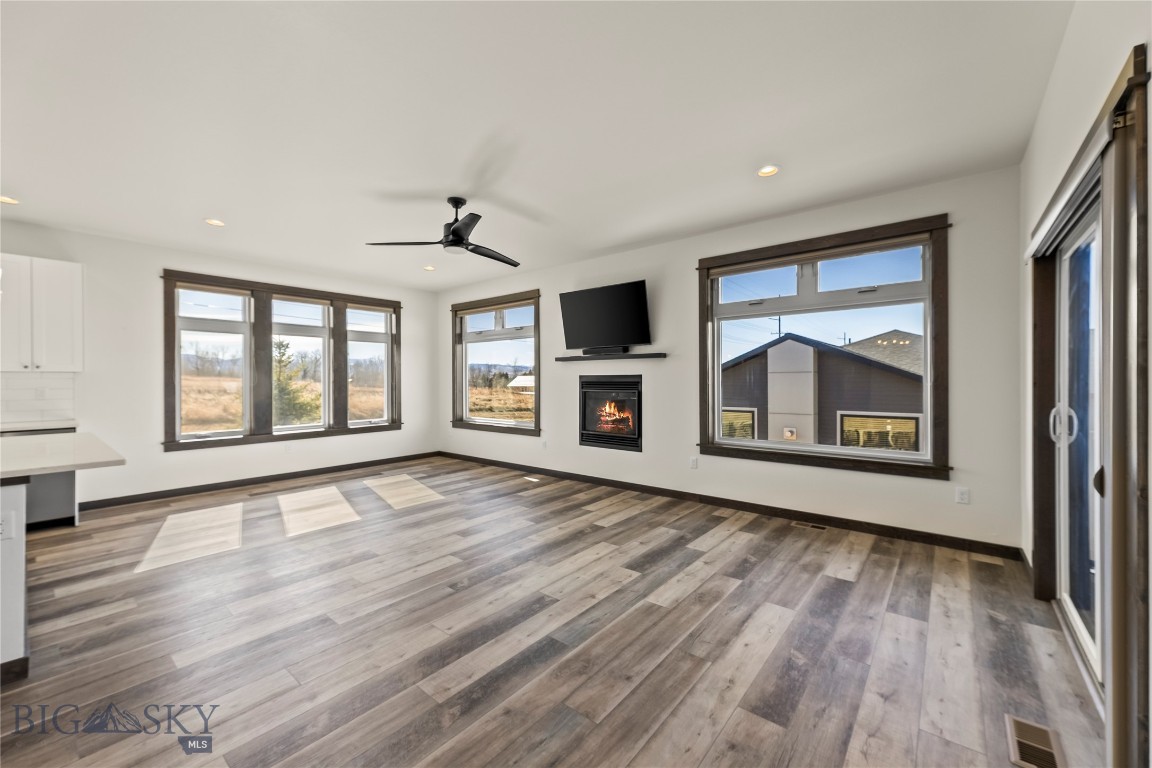 Middle Creek Parklands - Residential