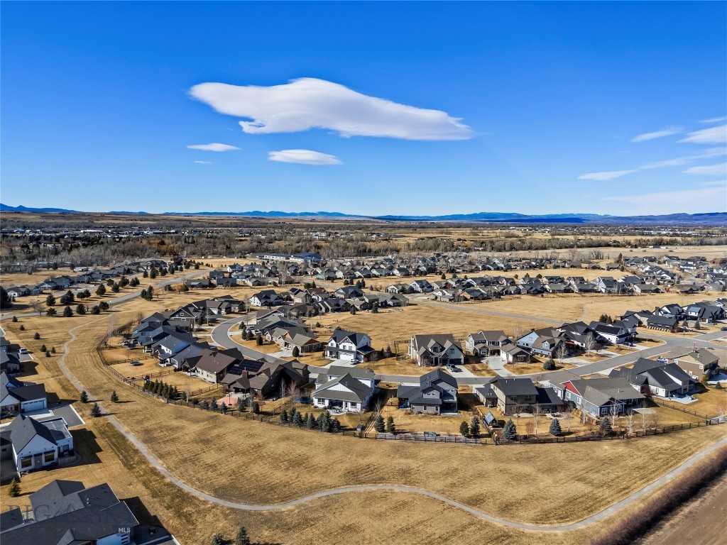 Middle Creek Parklands - Residential