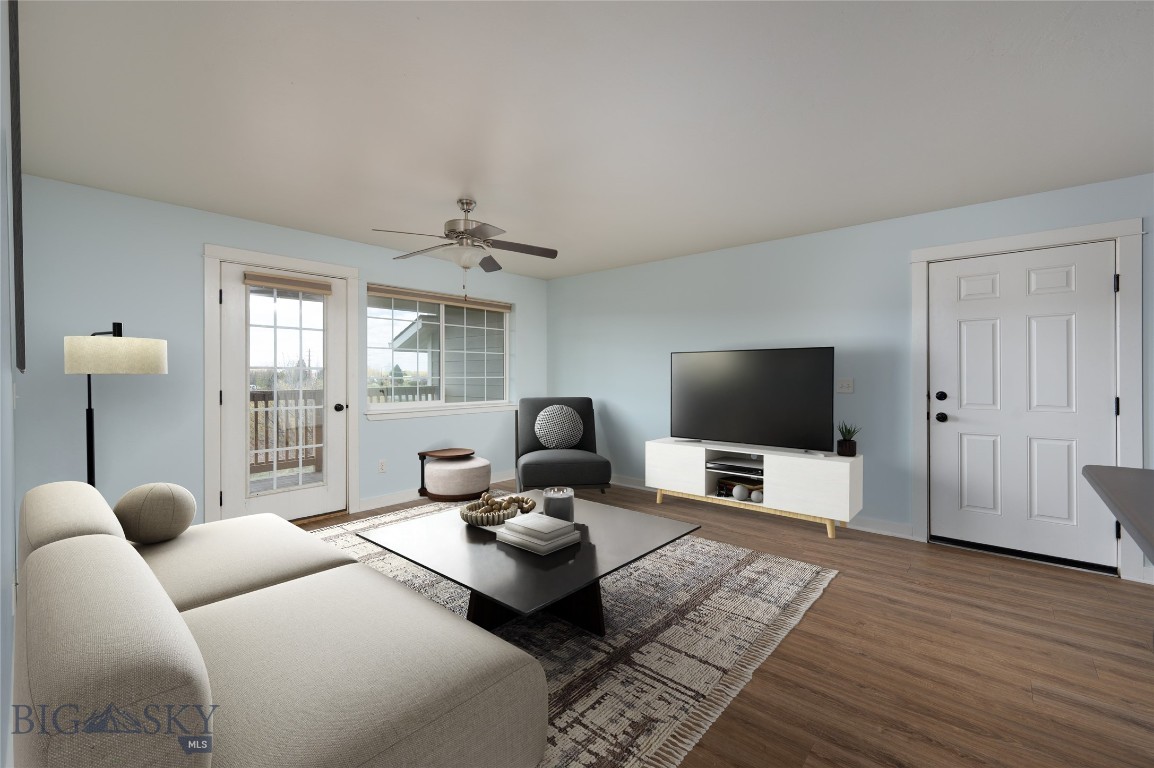 Baxter Springs Condo - Residential