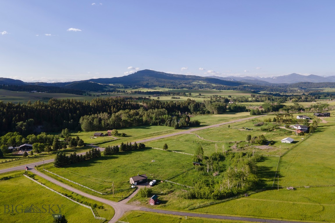Alpenhauser - Land