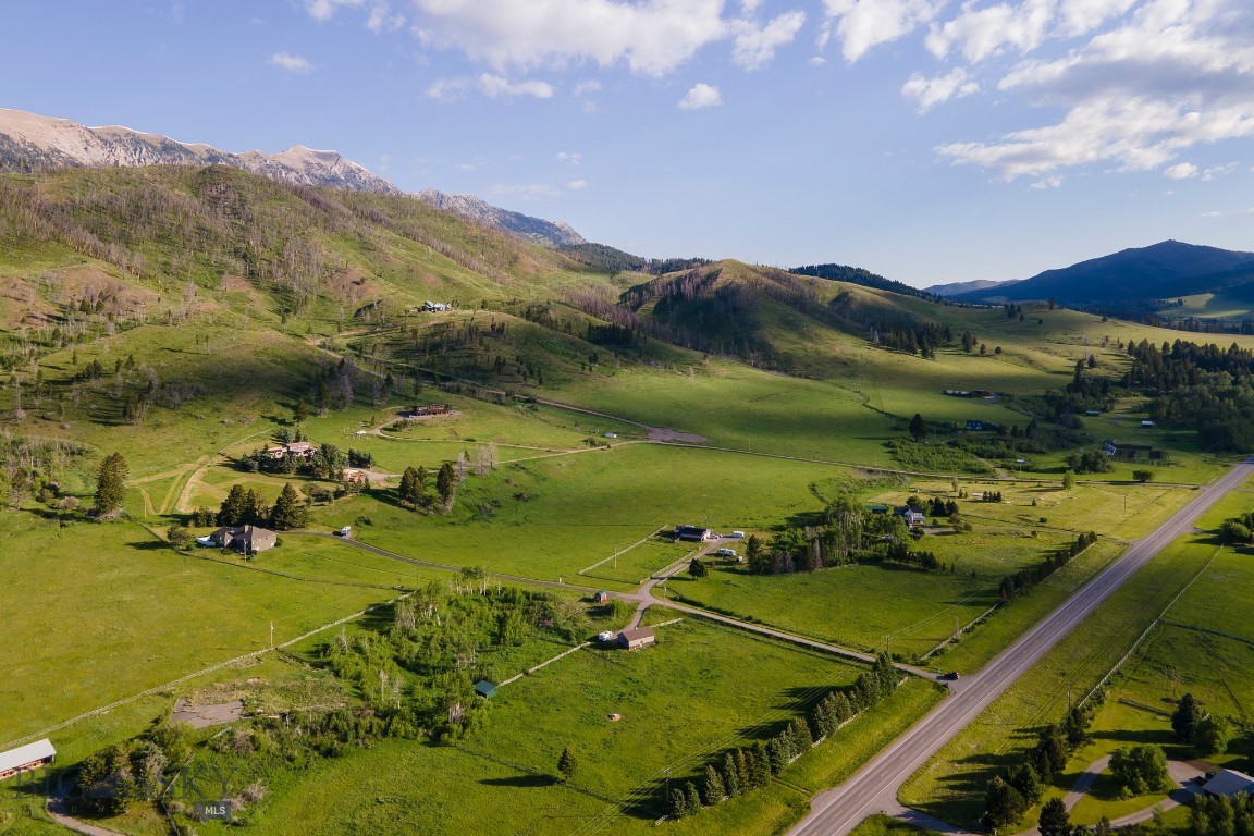 Alpenhauser - Land