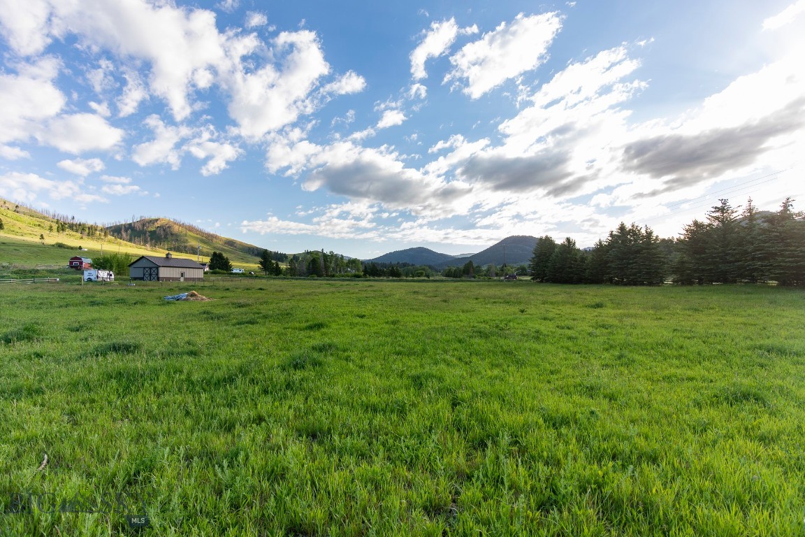 Alpenhauser - Land