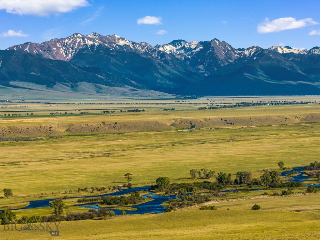Pronghorn Meadows - Land
