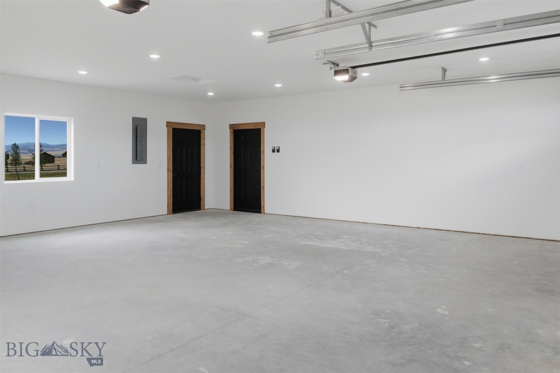 Shadow Ridge - Residential