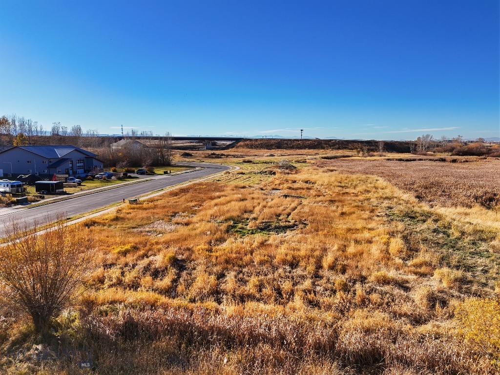 Gallatin Park - Land