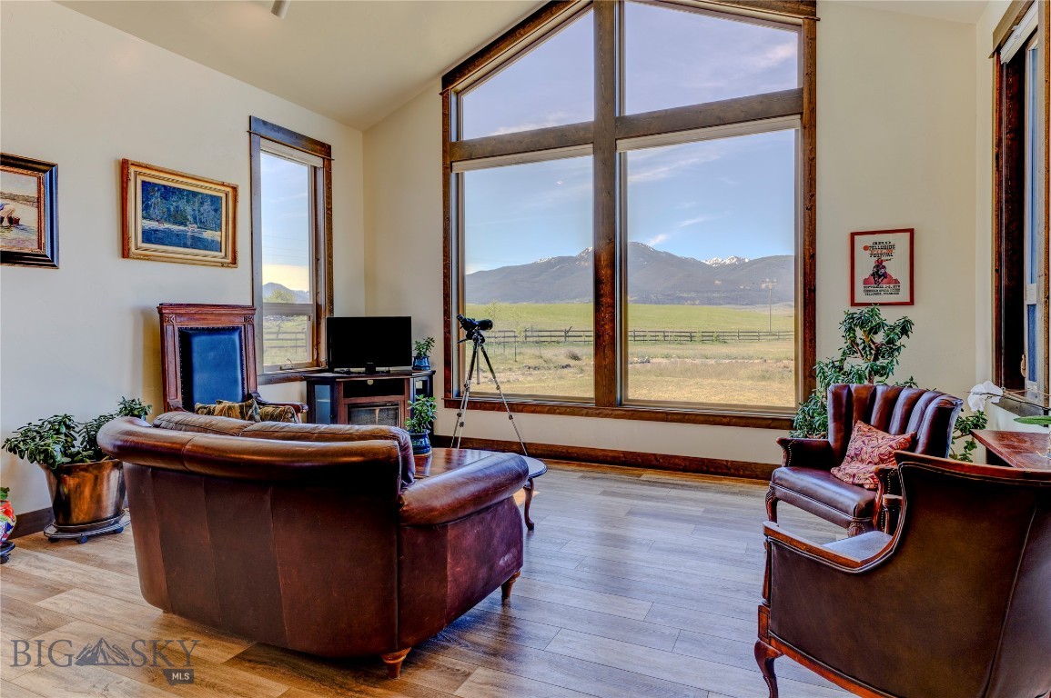 Arrowhead Acres - Residential