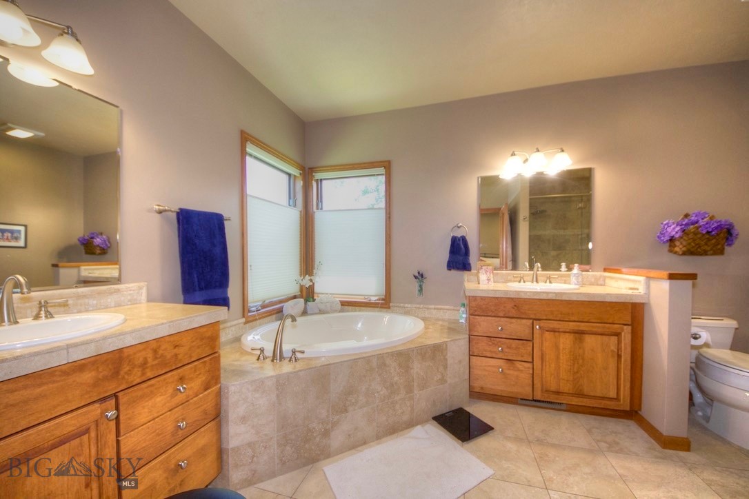 South Meadow Condos - Residential