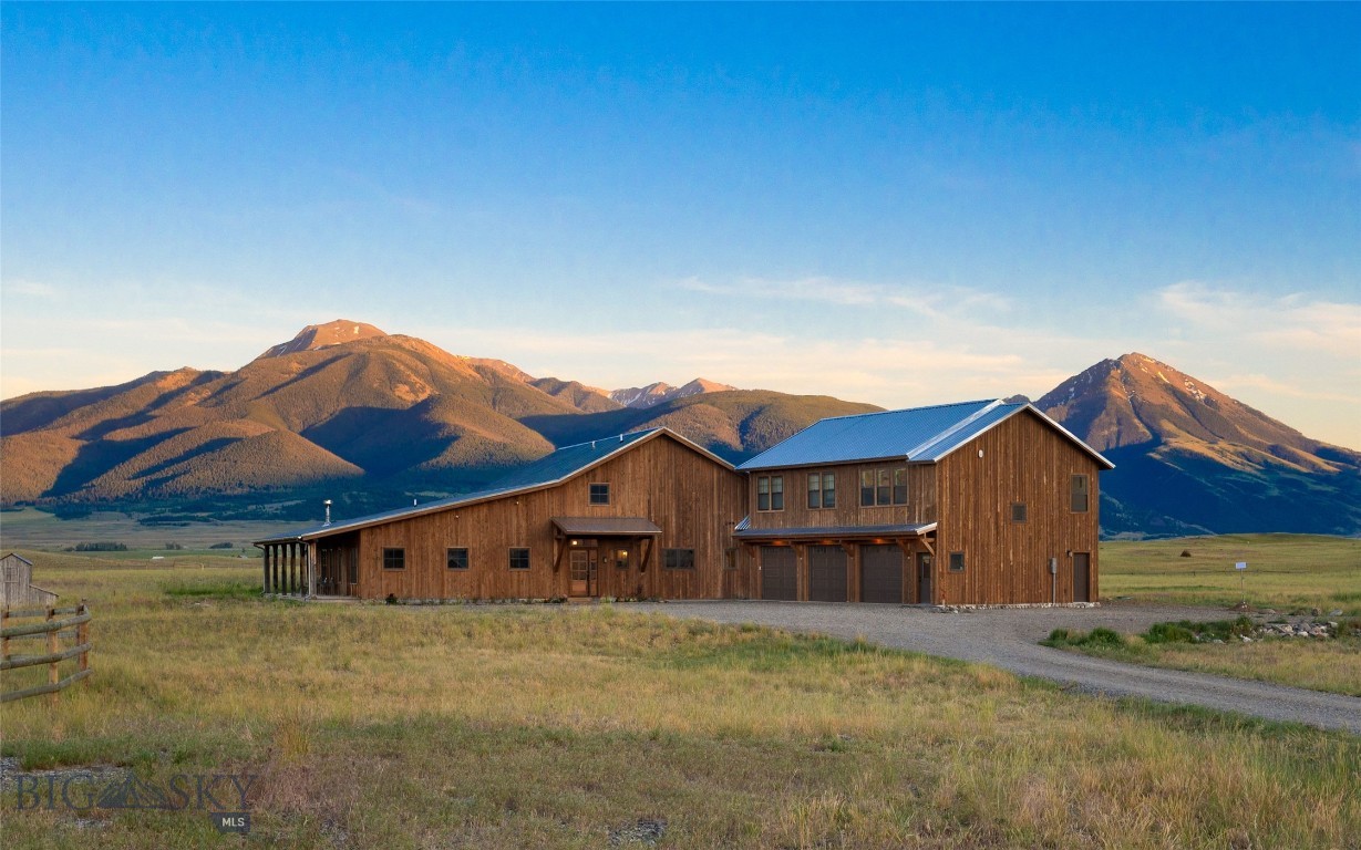 Yellowstone Trails Ranch - Residential