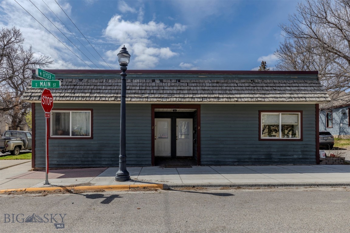 This small four plex enjoys a prime, large corner lot in downtown Livingston Montana and is a great redevelopment property with 10,500 square feet of space and Livingston Central Business District zoning, there are numerous possibilities including downtown residential use. Apartments are fully occupied which would provide some cash flow support during the planning phases of a project.
