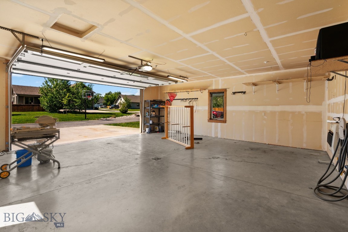 Meadow Creek - Residential