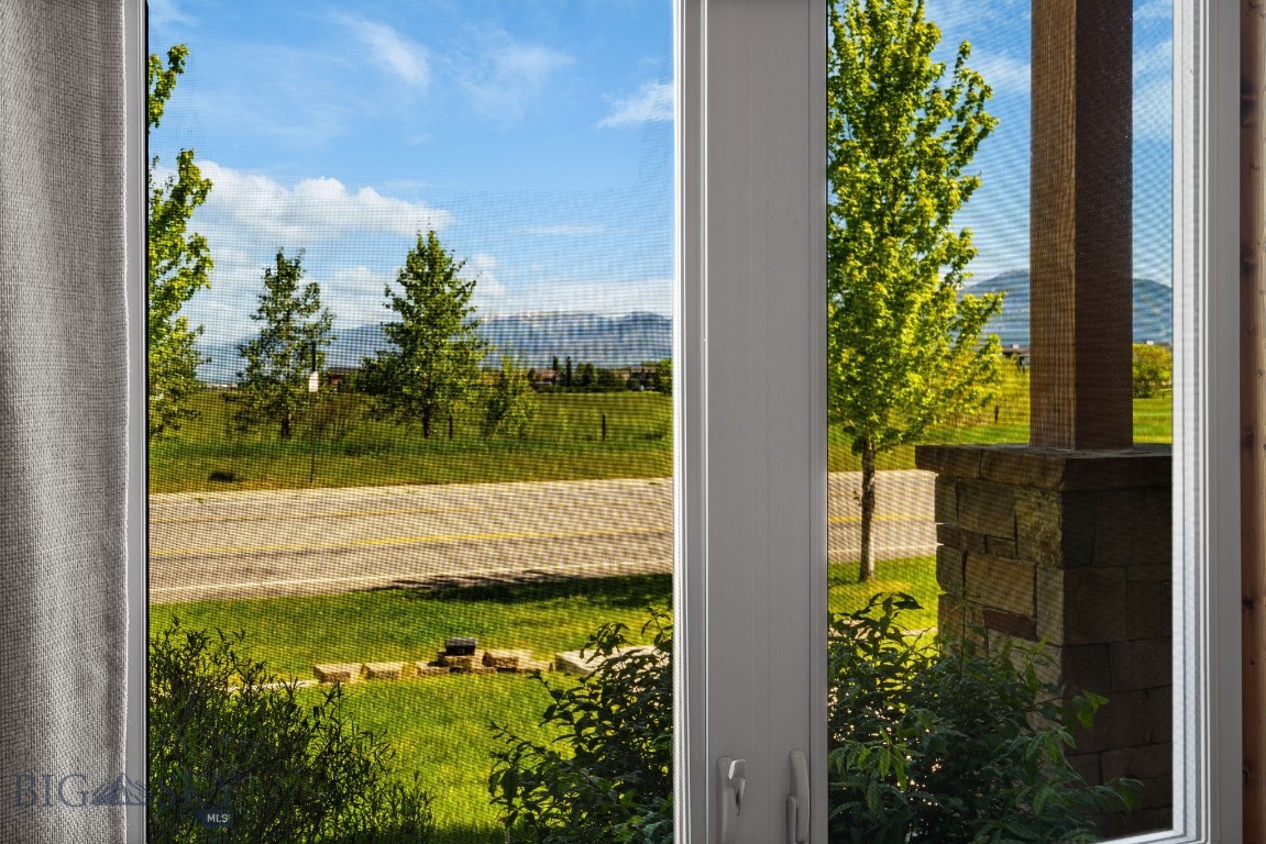 Meadow Creek - Residential