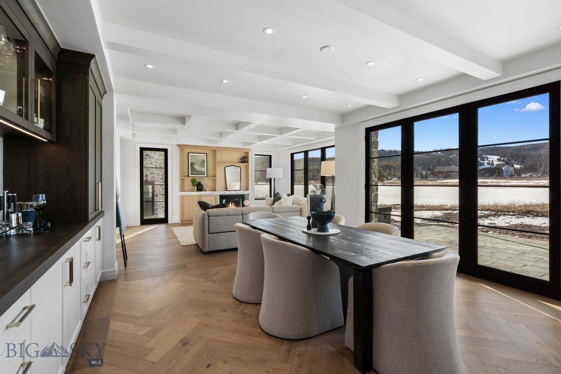 Yellowtail Residences Condominiums - Residential