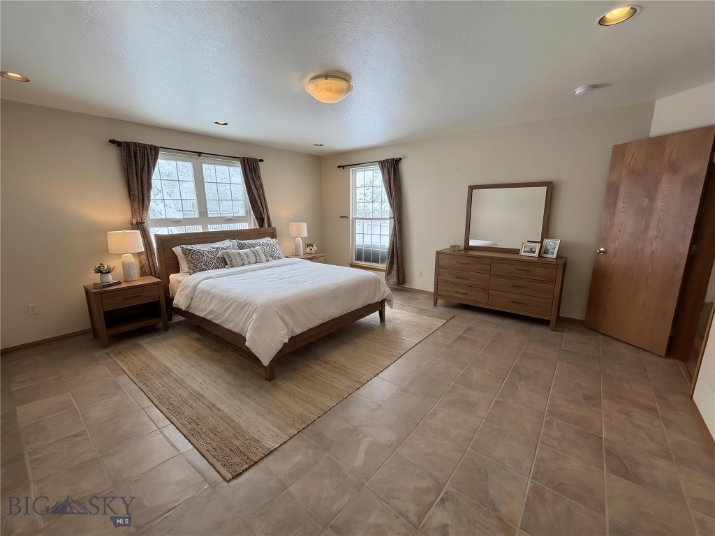 Middle Creek Meadows - Residential