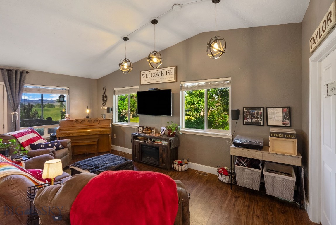 Fairway Vista - Residential