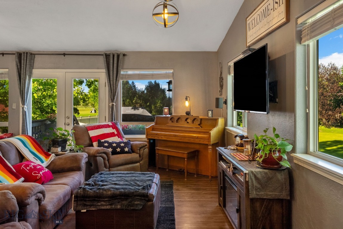Fairway Vista - Residential