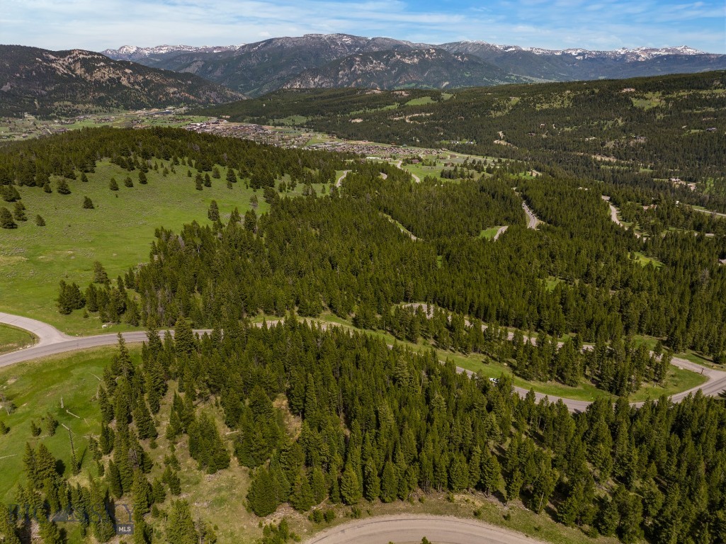 Ranches Neighborhood - Land