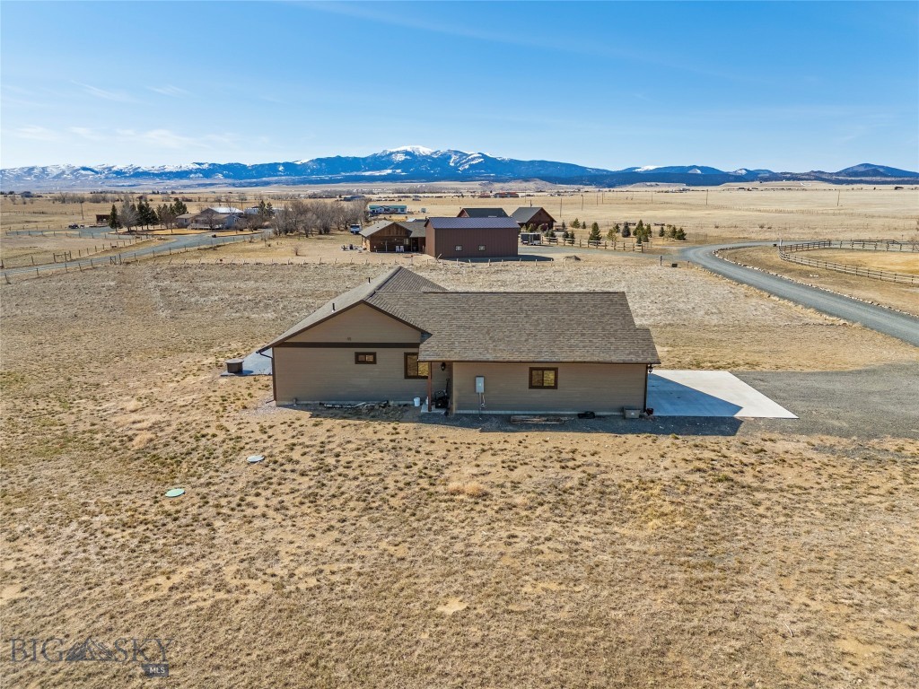 Valley Meadows - Whitehall - Residential