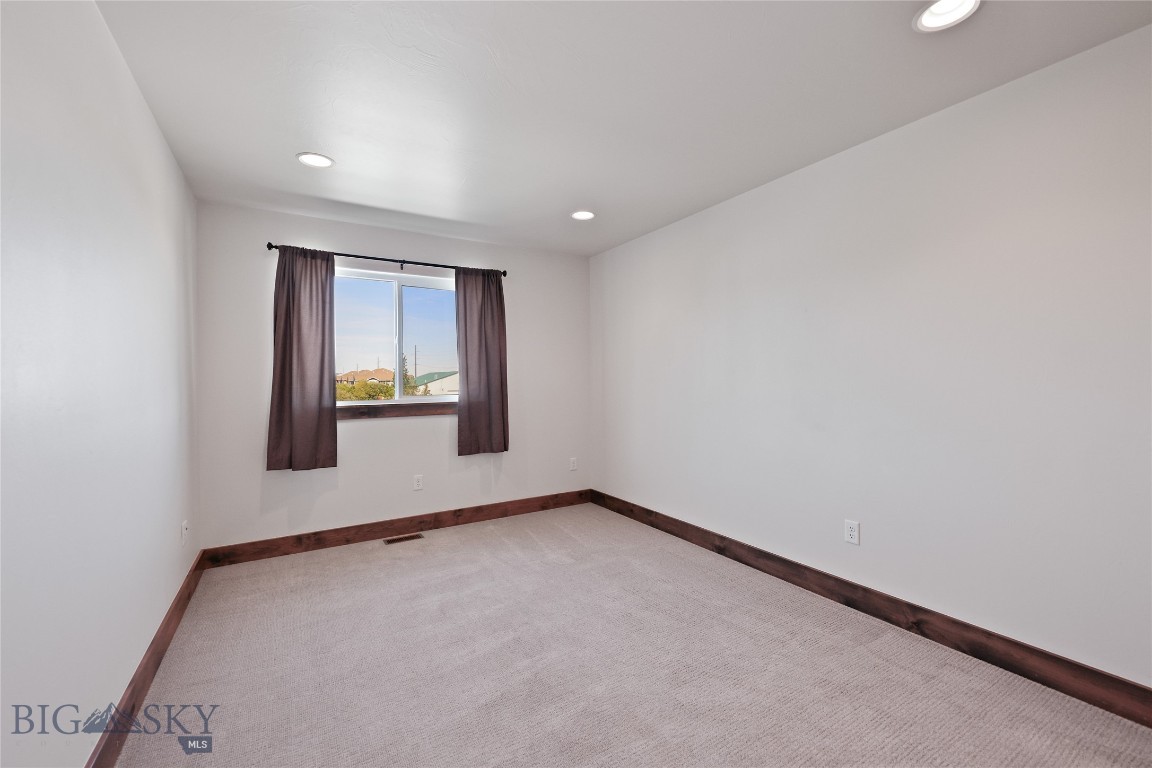 Laurel Glen - Residential