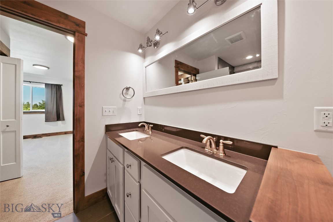 Laurel Glen - Residential