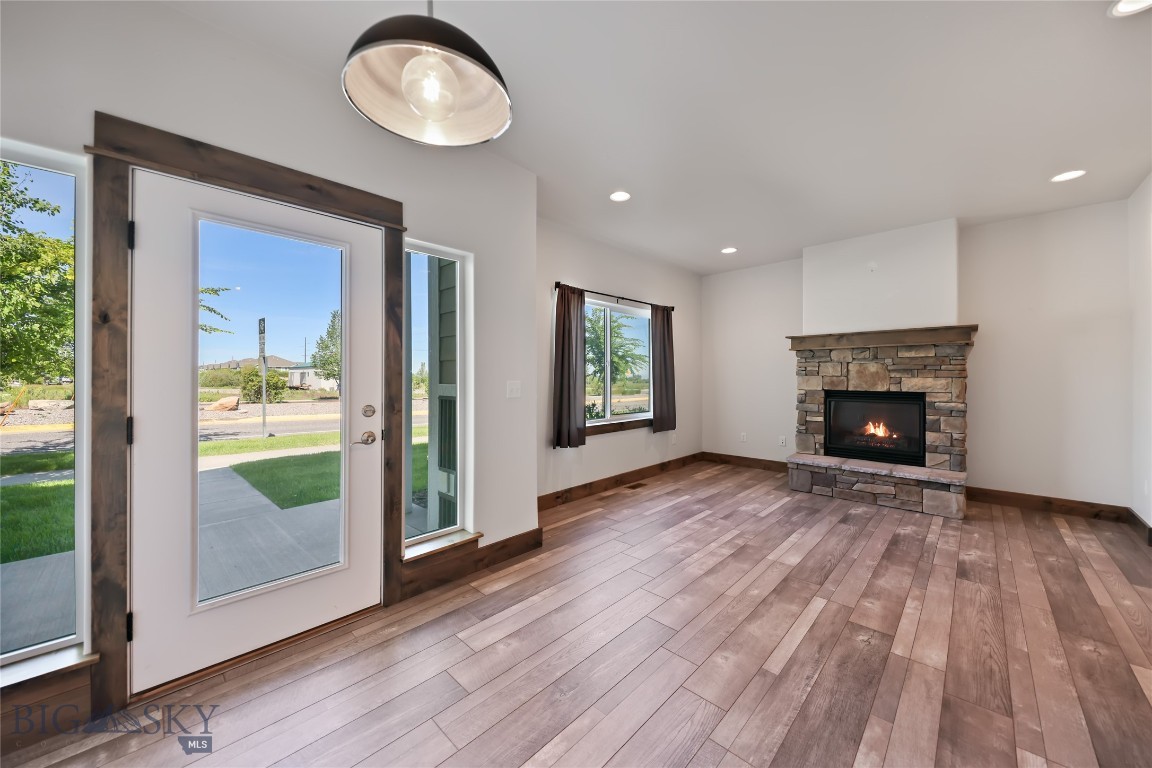 Laurel Glen - Residential