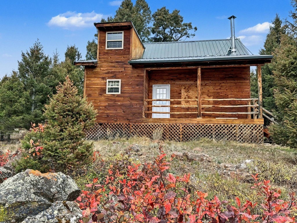 Shining Mountain Unit III - Residential