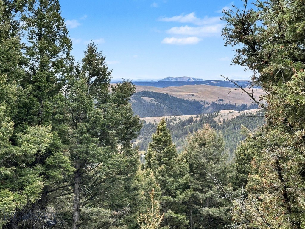 Shining Mountain Unit III - Residential