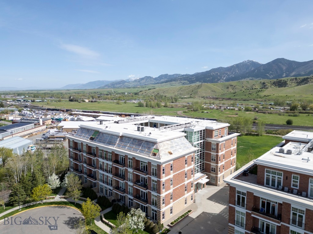 Village Downtown - Residential