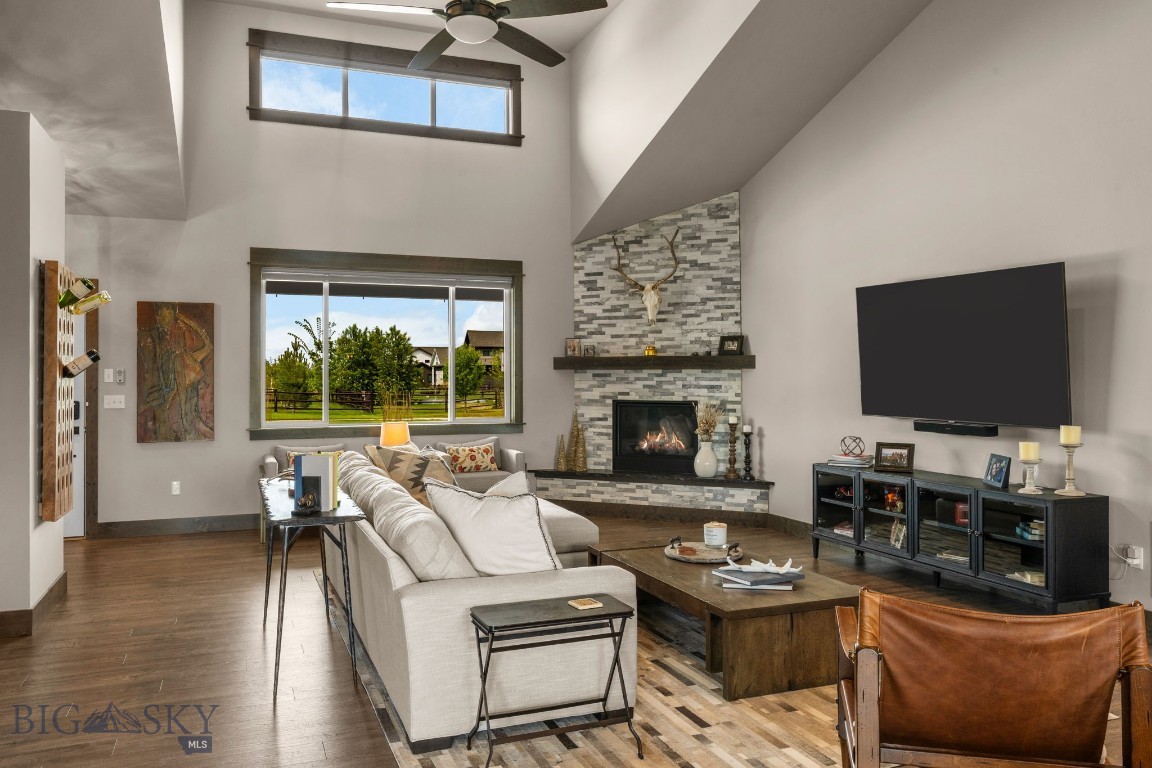 Pioneer Crossing - Residential