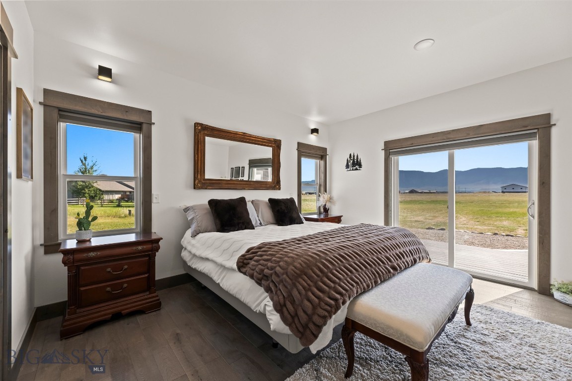 Sky View in Ennis - Residential