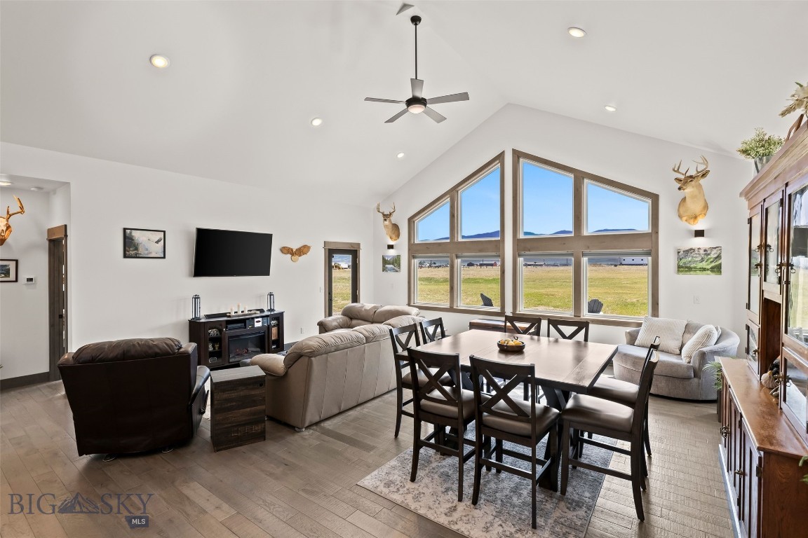 Sky View in Ennis - Residential