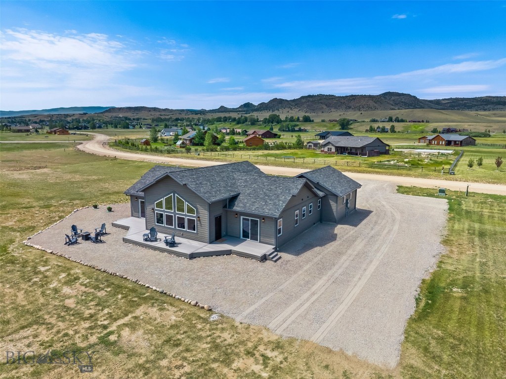 Sky View in Ennis - Residential