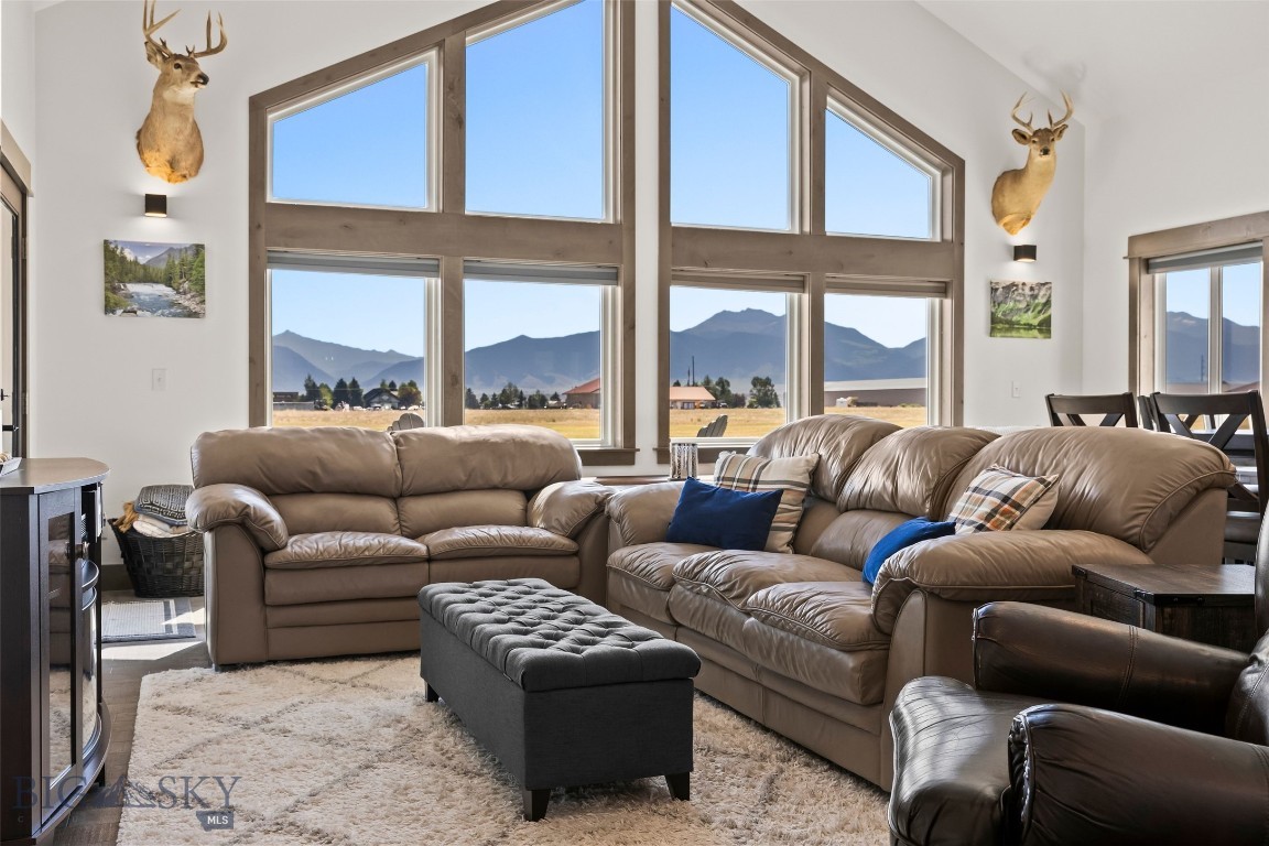 Sky View in Ennis - Residential