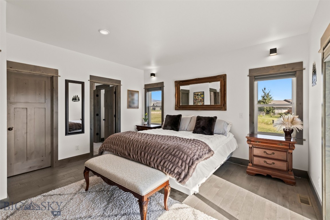 Sky View in Ennis - Residential