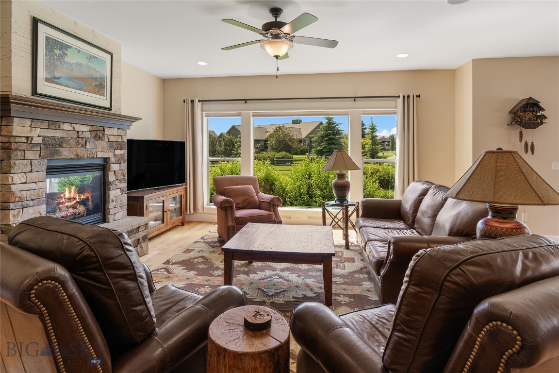 Middle Creek Parklands - Residential