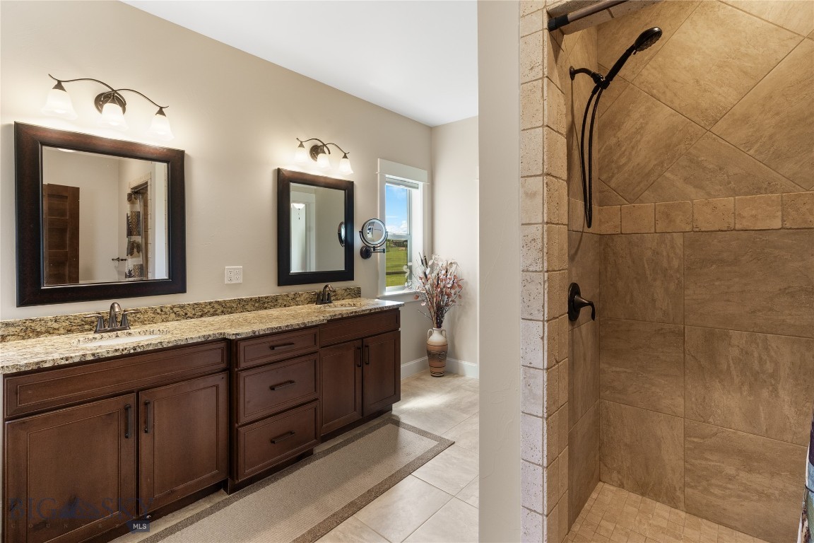 Middle Creek Parklands - Residential