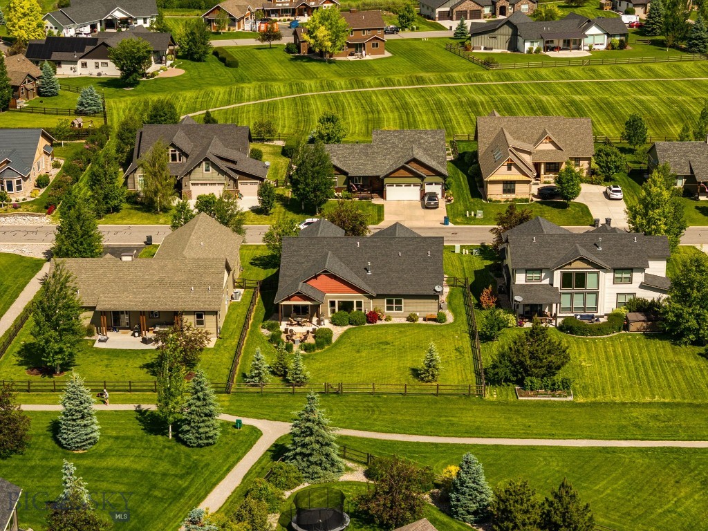 Middle Creek Parklands - Residential