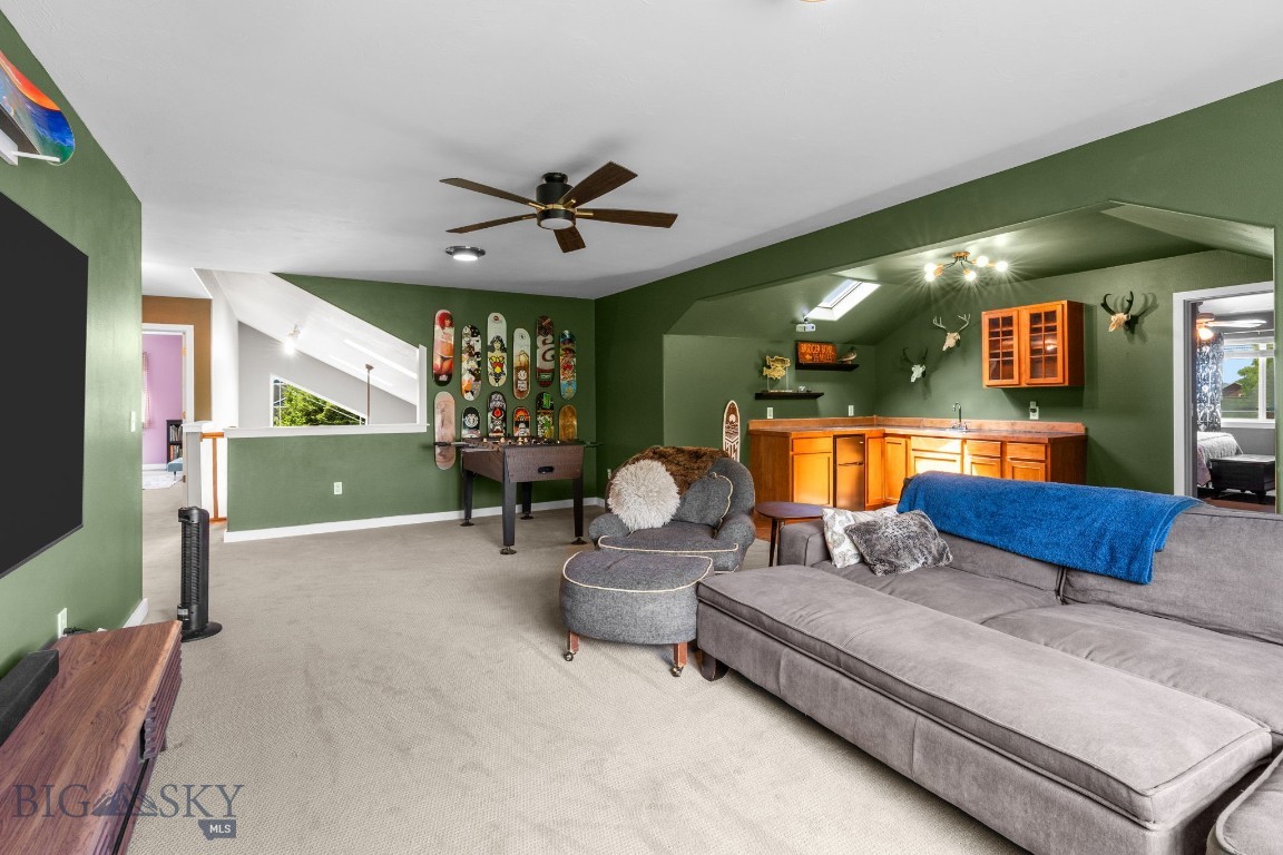 Four Dot Meadows - Residential