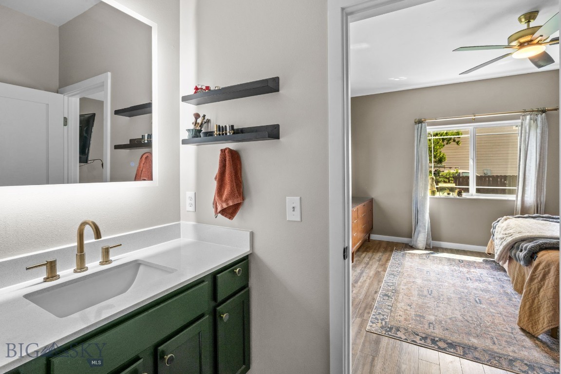 Four Dot Meadows - Residential